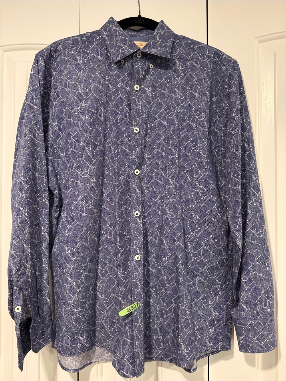 Men's Navy Abstract Print Button-Down Shirt